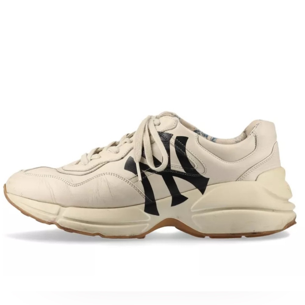 Gucci X New York Yankees Righton Ivory Leather Sneakers - Men's Size 7